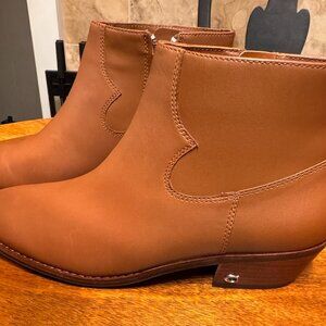Coach Dannie Leather Ankle Bootie 7.5